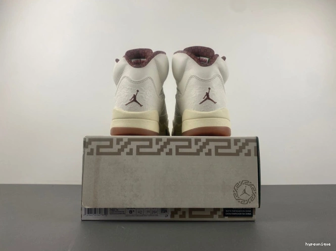 HYPE 5 Jordan Air HF8833-100 El Grito 0824